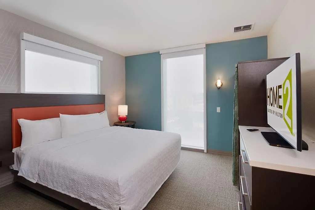 Home2 Suites By Hilton Sacramento At Csus 酒店