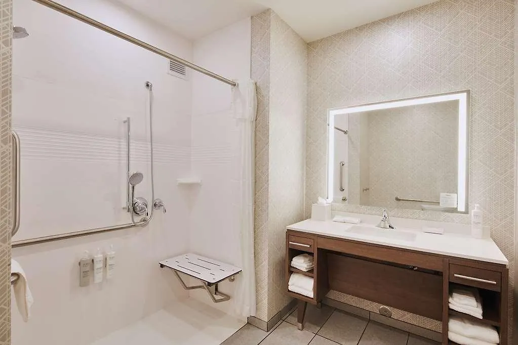 Home2 Suites By Hilton Sacramento At Csus 酒店